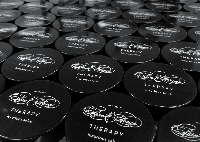 Custom Printed Cosmetics Caps | Pad & Screen Printing